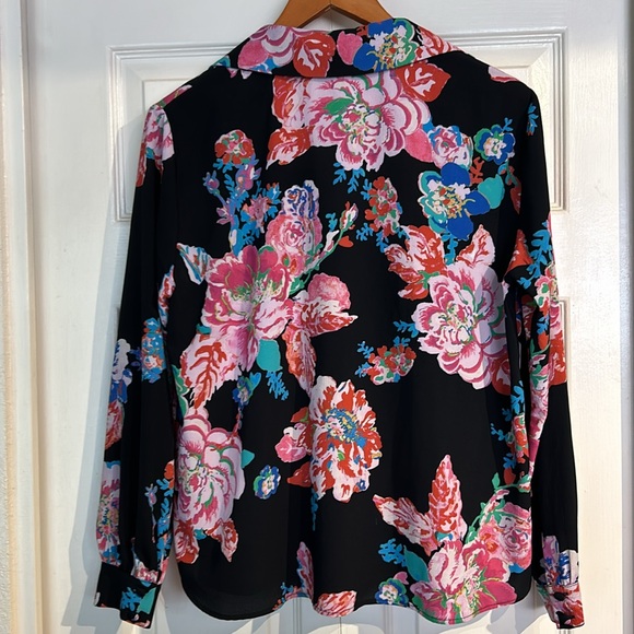 Zara Floral Button Up Blouse - Picture 5 of 5